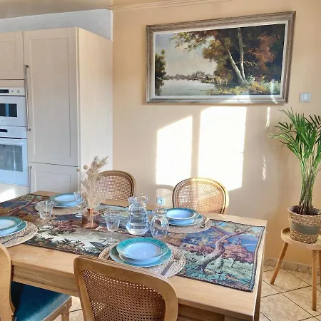 Sweety Home/ 4 Personnes/parking Gratuit *