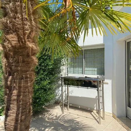 Sweety Home/ 4 Personnes/parking Gratuit Villa Maromme